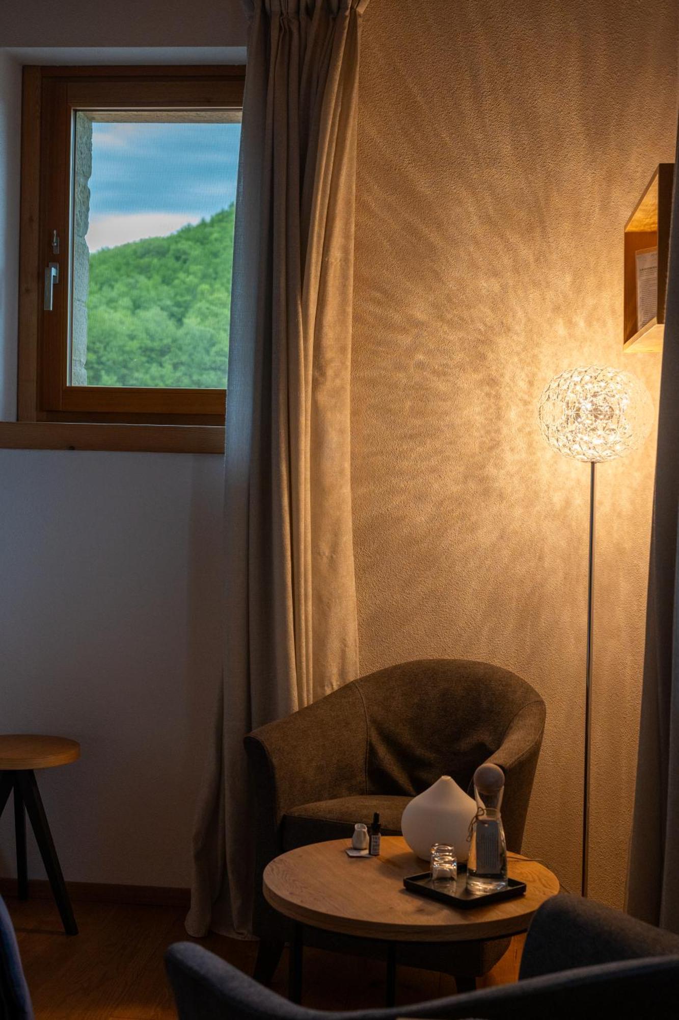 Aura Relais Hotel Урбино Екстериор снимка