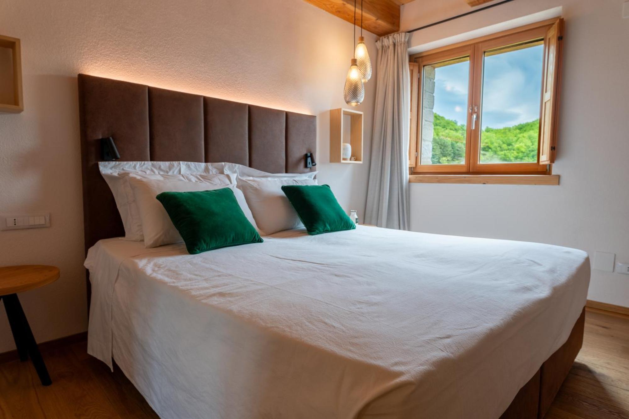 Aura Relais Hotel Урбино Екстериор снимка
