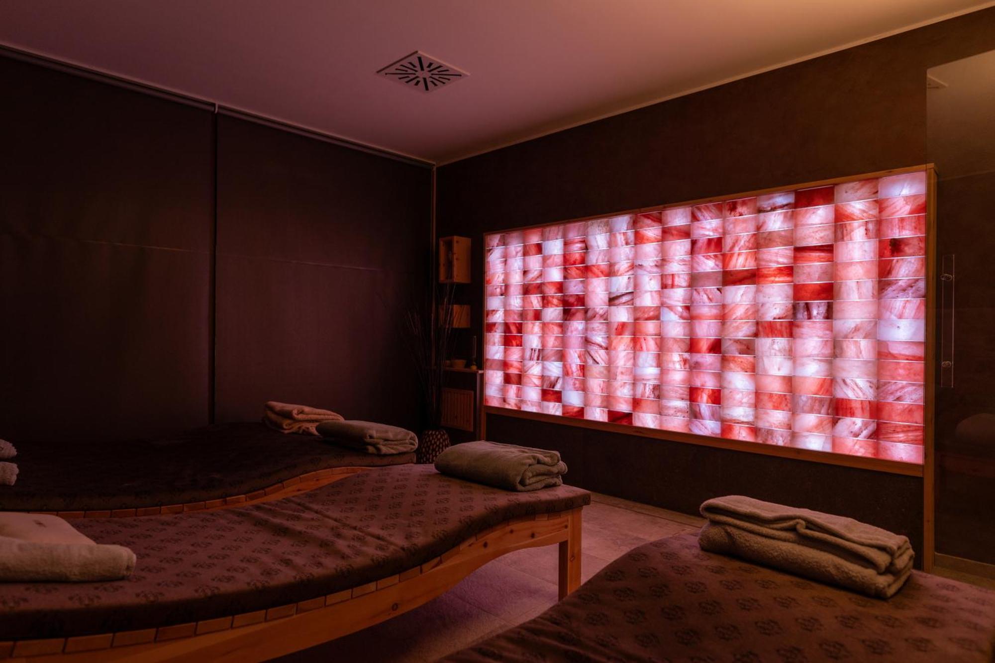 Aura Relais Hotel Урбино Екстериор снимка